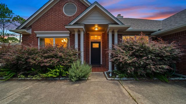 14607 Graywood Grove Lane, Houston, TX 77062