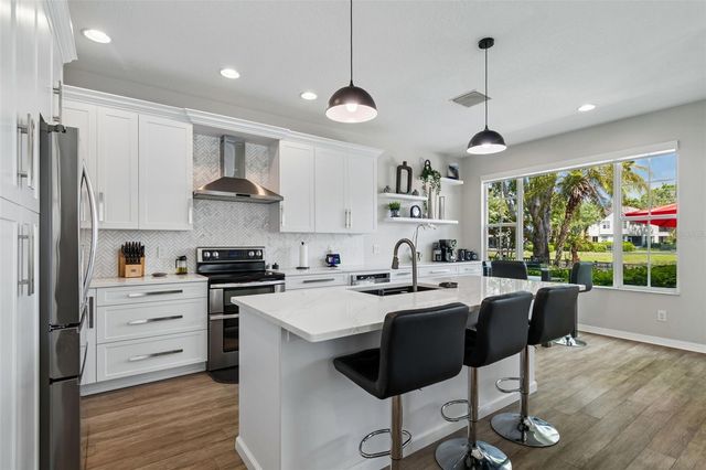 14438 MIRABELLE VISTA CIRCLE, Tampa, FL 33626