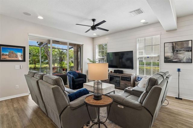 14438 MIRABELLE VISTA CIRCLE, Tampa, FL 33626