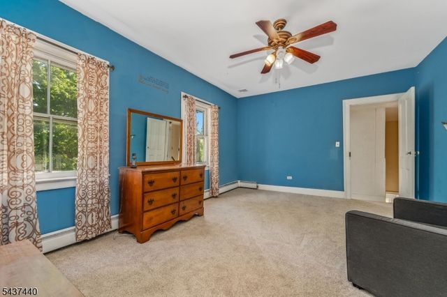106 Brunswick Ave, Lebanon Boro, NJ 08833