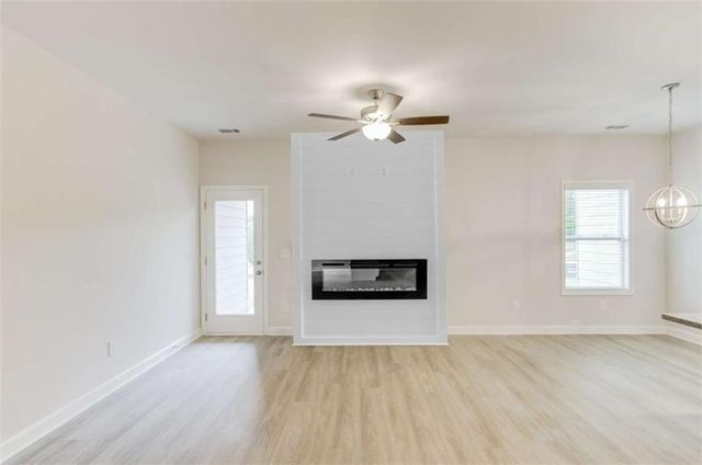 6374 Pine Ridge Point, Lula, GA 30554