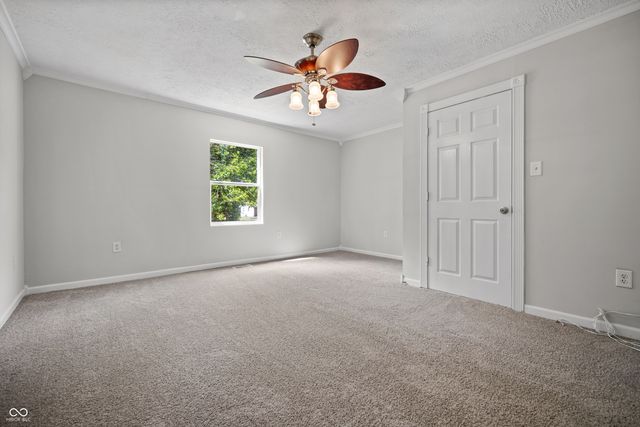 353 Trinton Circle, Bedford, IN 47421