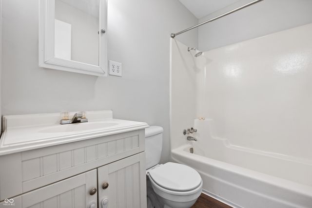 353 Trinton Circle, Bedford, IN 47421