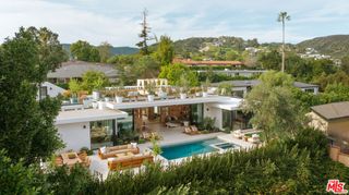 854 Glenmere Way, Los Angeles, CA 90049