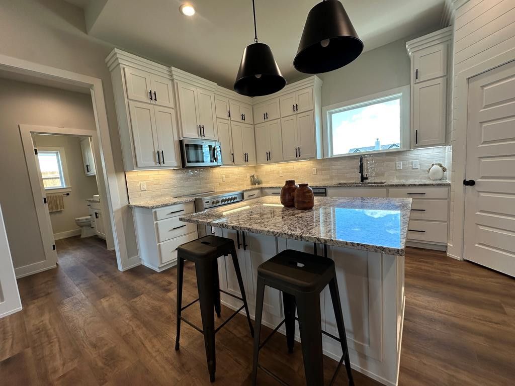 Image 3 of property listing at 3611 Clearview Drive, San Angelo, TX 76904
