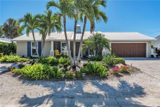 523 69TH STREET, Holmes Beach, FL 34217