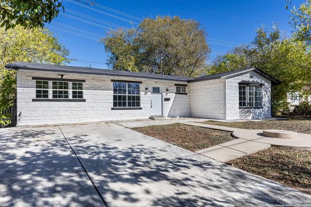 97 Denton, San Antonio, TX 78213