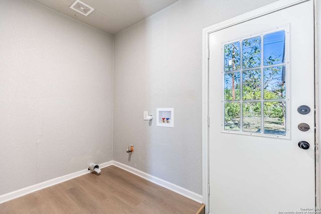 97 Denton, San Antonio, TX 78213