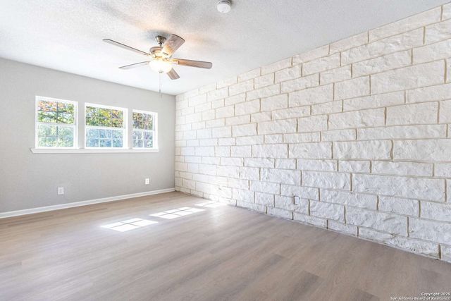 97 Denton, San Antonio, TX 78213