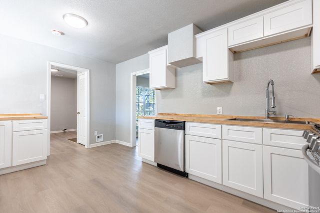 97 Denton, San Antonio, TX 78213