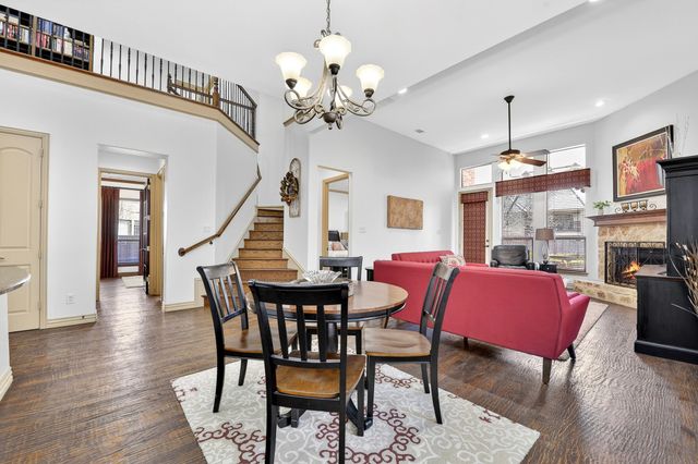 2012 S Hill Drive, Irving, TX 75038