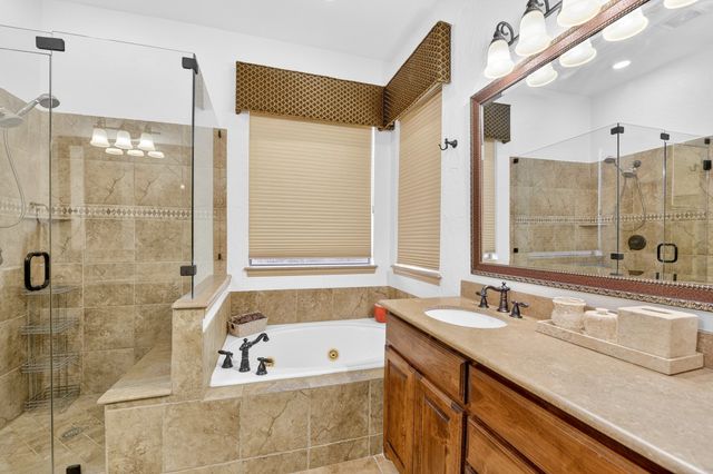 2012 S Hill Drive, Irving, TX 75038