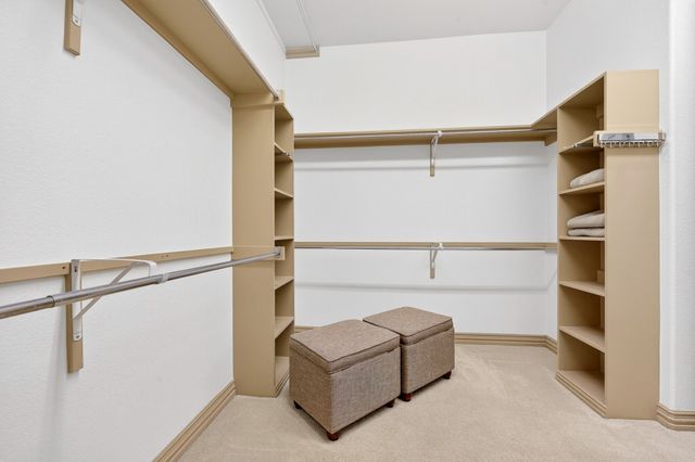 2012 S Hill Drive, Irving, TX 75038