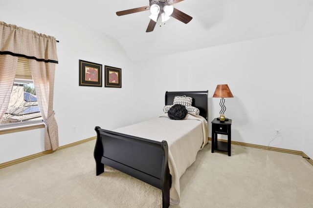 2012 S Hill Drive, Irving, TX 75038