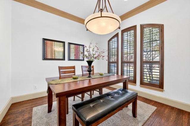 2012 S Hill Drive, Irving, TX 75038