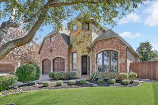 2012 S Hill Drive, Irving, TX 75038