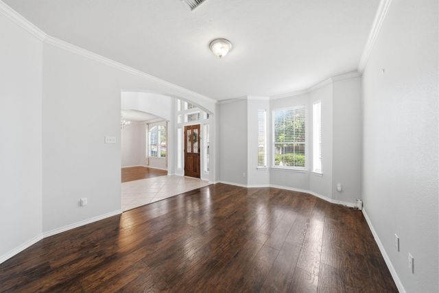 2304 Delta Bridge Drive, Pearland, TX 77584