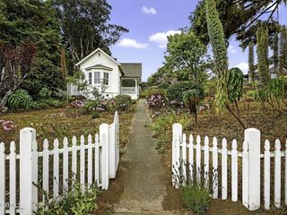 45060 Covelo Street, Mendocino, CA 95460