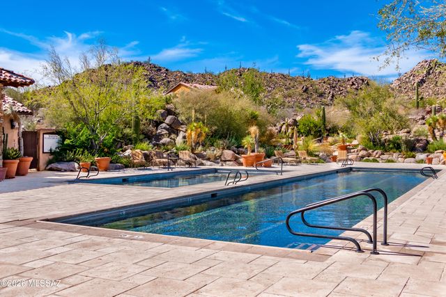13969 N Stone Gate Place, Oro Valley, AZ 85755