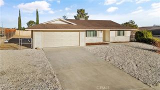 14208 Apple Creek, Victorville, CA 92395