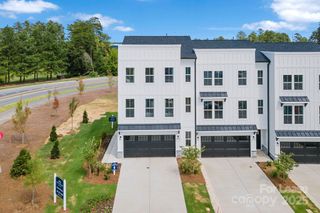 2146 Barrowcliffe Drive NW, Concord, NC 28027
