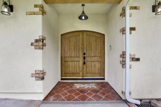 15459 Glentree Road, Valley Center, CA 92082