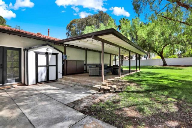 15459 Glentree Road, Valley Center, CA 92082