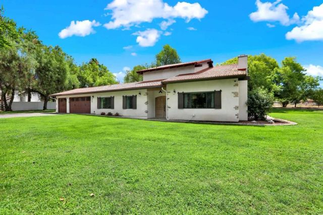 15459 Glentree Road, Valley Center, CA 92082