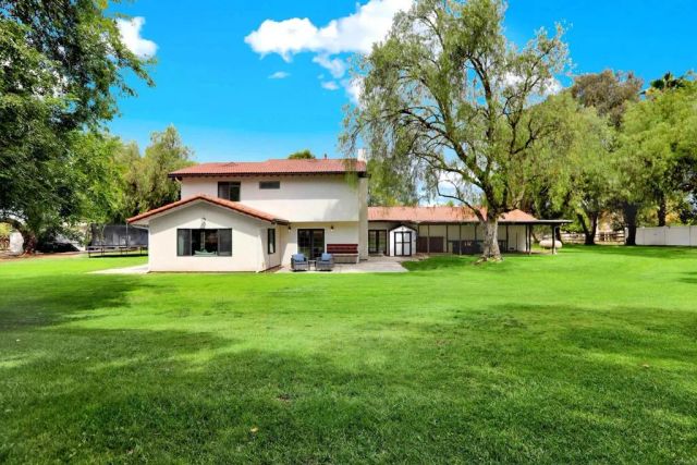 15459 Glentree Road, Valley Center, CA 92082