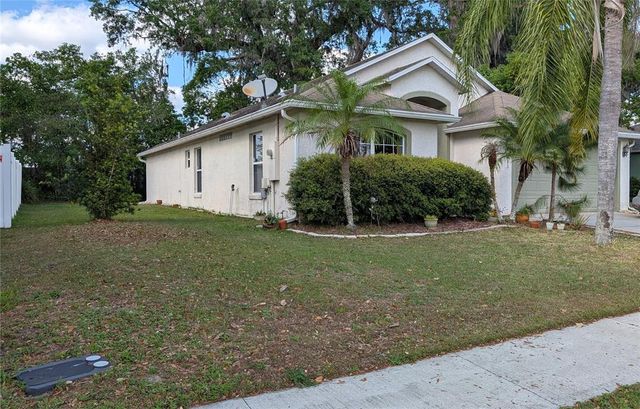 913 LAKE LINDLEY DRIVE N, Deland, FL 32724
