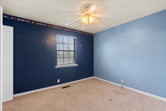 6905 Creeklands Lane, Hixson, TN 37343