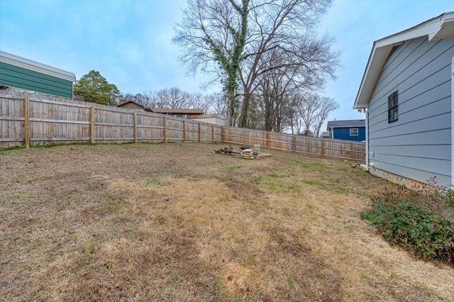 6905 Creeklands Lane, Hixson, TN 37343