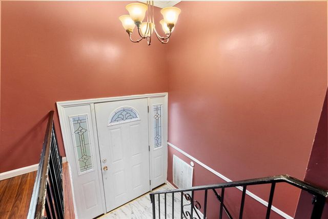 6905 Creeklands Lane, Hixson, TN 37343