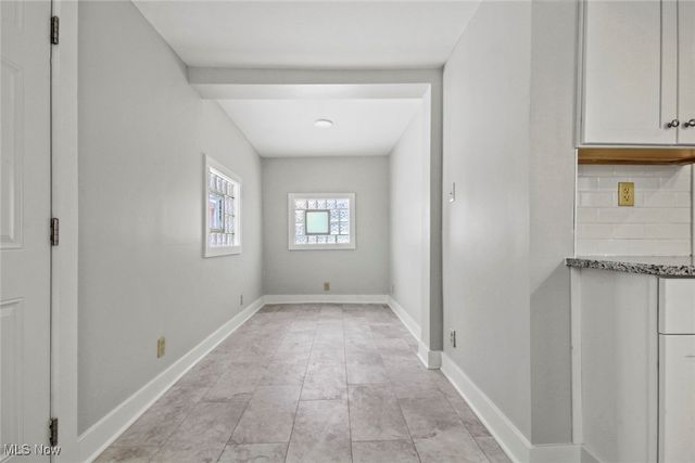 2003 E Midlothian Boulevard, Youngstown, OH 44502