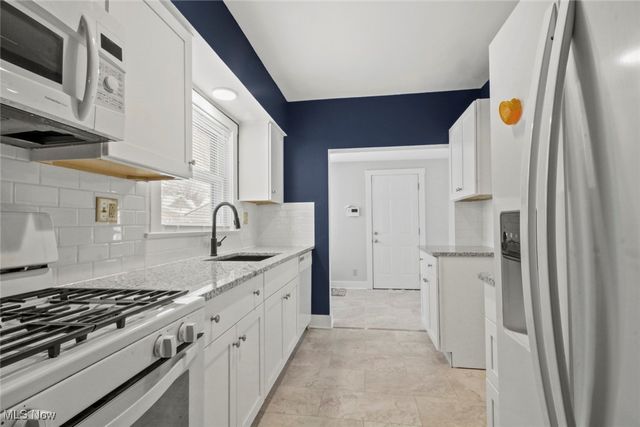 2003 E Midlothian Boulevard, Youngstown, OH 44502