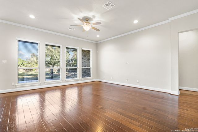 726 San Anza, San Antonio, TX 78260