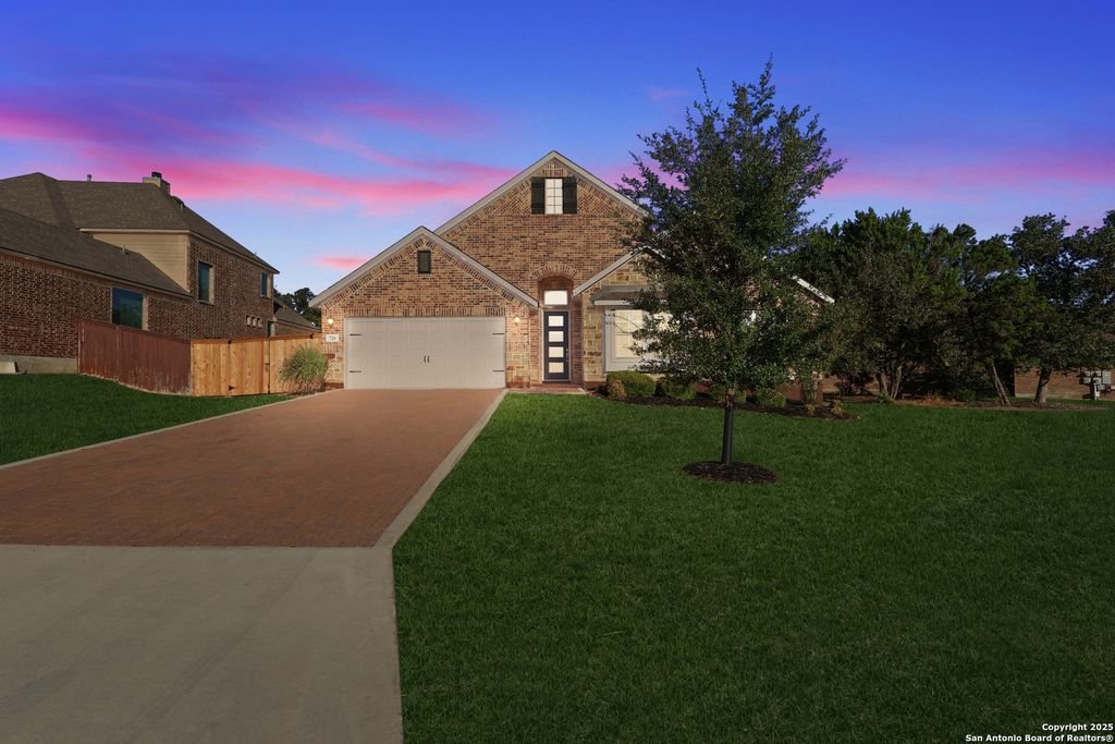 726 San Anza, San Antonio, TX 78260