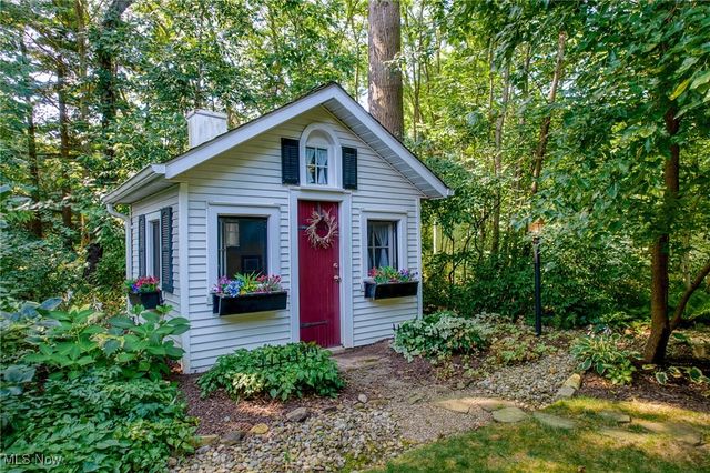 4312 Cobblestone Drive, Copley, OH 44321