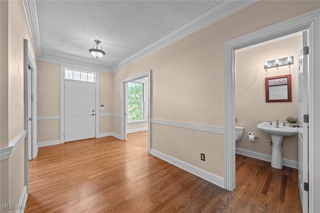 4312 Cobblestone Drive, Copley, OH 44321