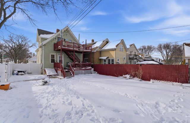 1028 S 61st STREET, West Allis, WI 53214