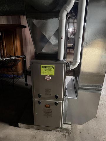 1028 S 61st STREET, West Allis, WI 53214