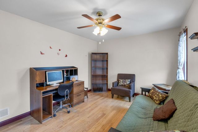 2913 Sarah Street, Franklin Park, IL 60131