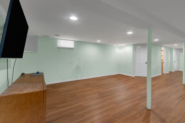 2913 Sarah Street, Franklin Park, IL 60131