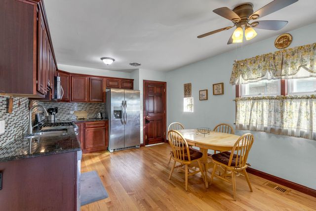 2913 Sarah Street, Franklin Park, IL 60131