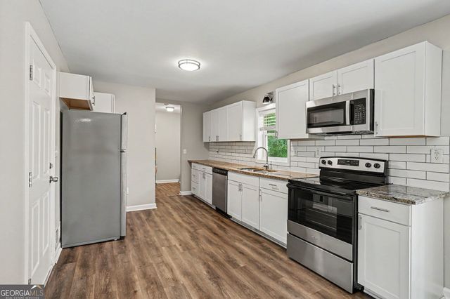 5893 Ronnie Drive, Rex, GA 30273