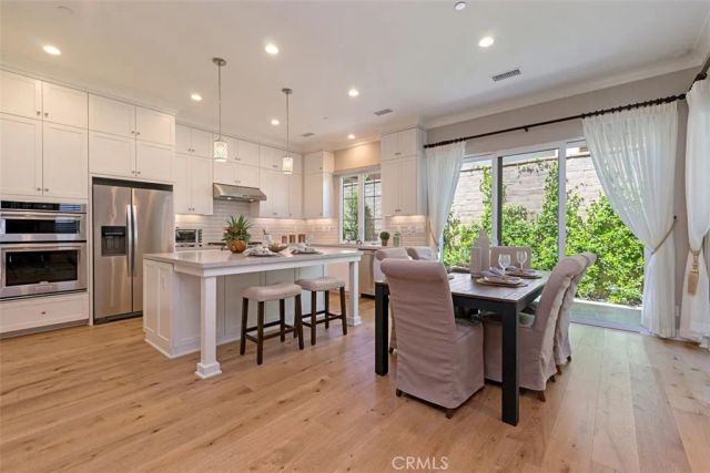 67 Stetson, Irvine, CA 92602