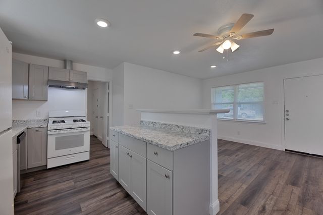 1333 East Park Drive, Mesquite, TX 75149