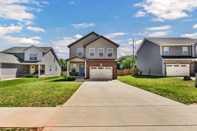 218 Ardell Dr, Clarksville, TN 37040
