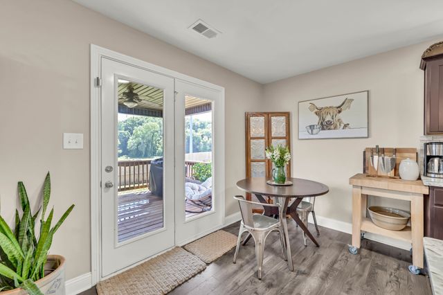 218 Ardell Dr, Clarksville, TN 37040