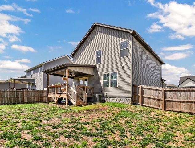218 Ardell Dr, Clarksville, TN 37040